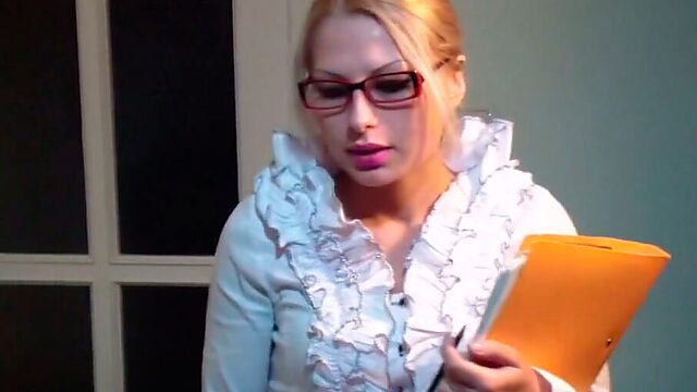 Kinky blondie in glasses returns home and relaxes by riding dude's dick