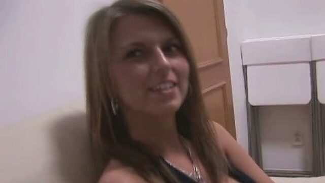 Beautiful and naughty Czech chick gives blowjob for cash