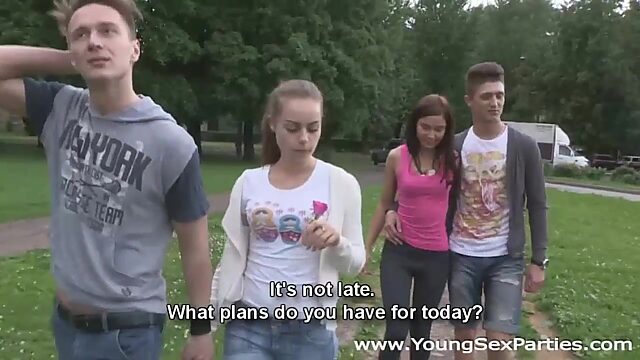 Классная групповушка с русскими студентками с филфака
