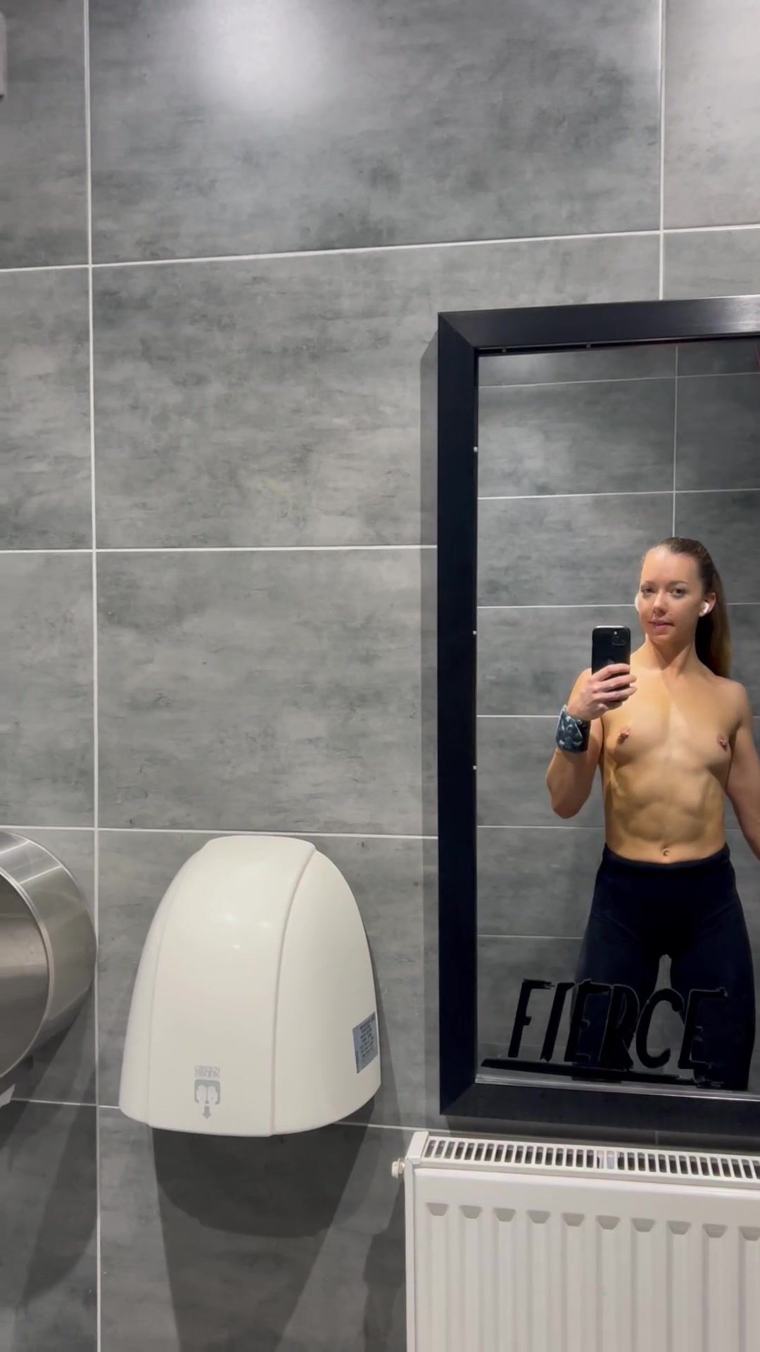 stunning Nao Jinguji figure