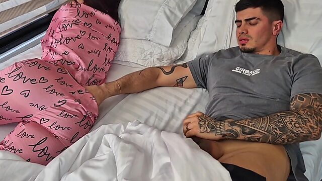 Slutty latina lets her boyfriend's best friend get inside a pink muff